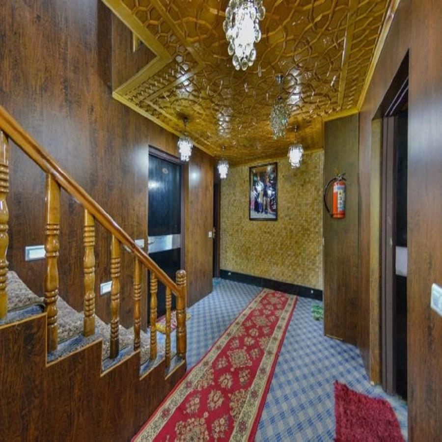 Hotel Sheen Srīnagar 外观 照片